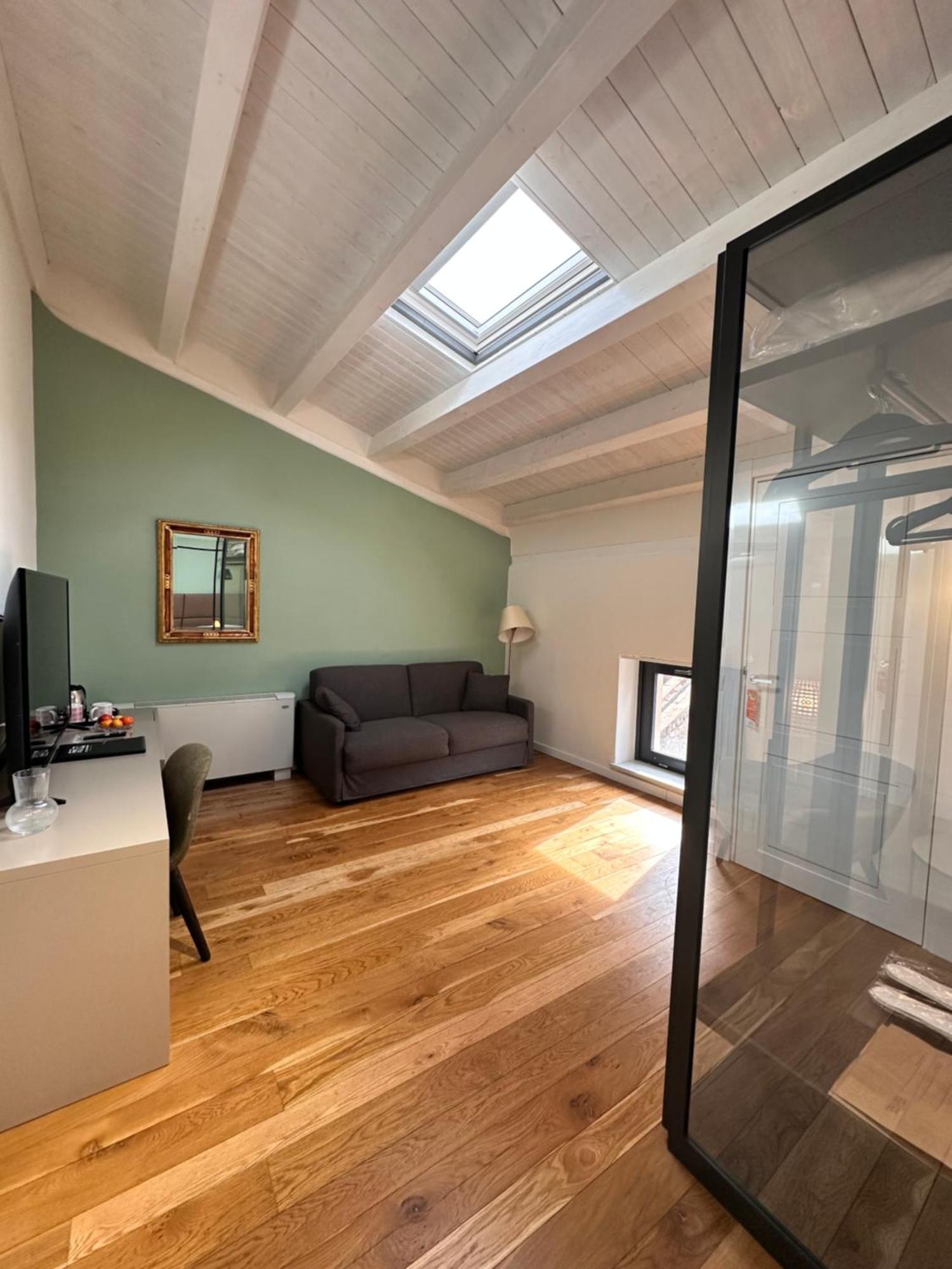 Palazzo Santamarina Luxury Suite&spa Affittacamere *